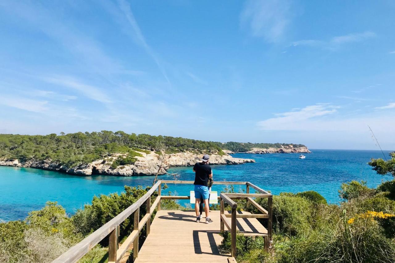 Hostal Cala Llombards Gasthof *
